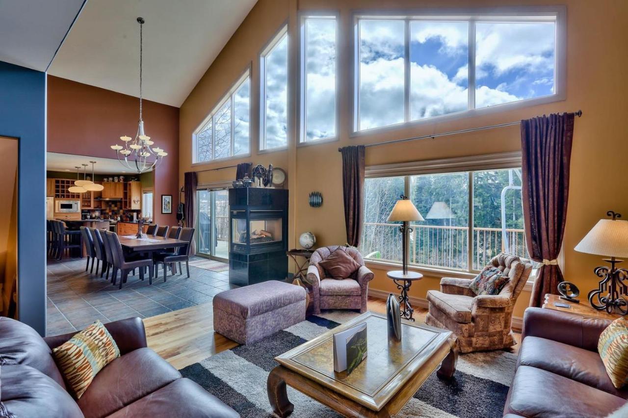 Soleil Chalet By Bear Country Sun Peaks Værelse billede